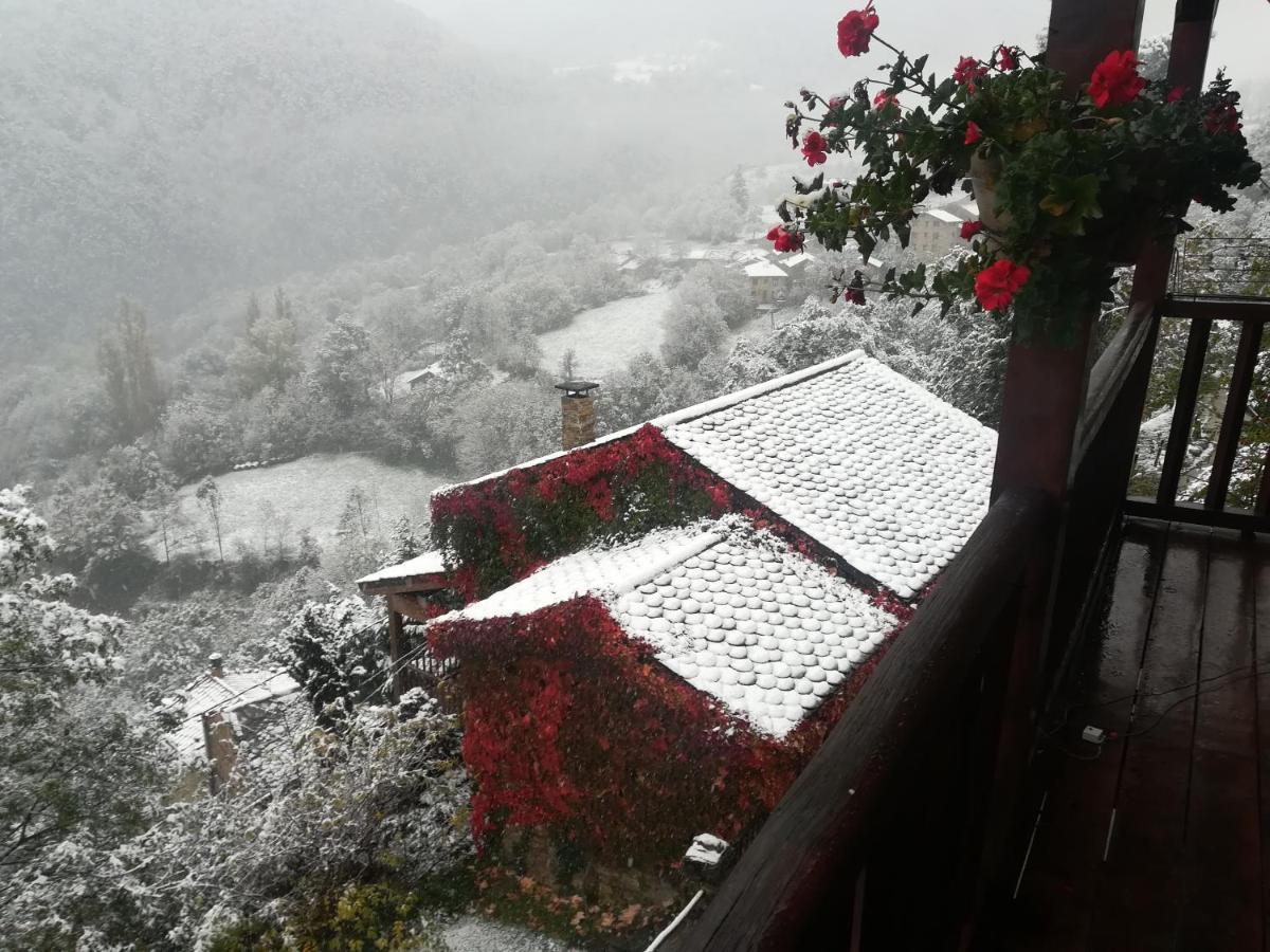Casa Rural Pirineu Neva 外观 照片